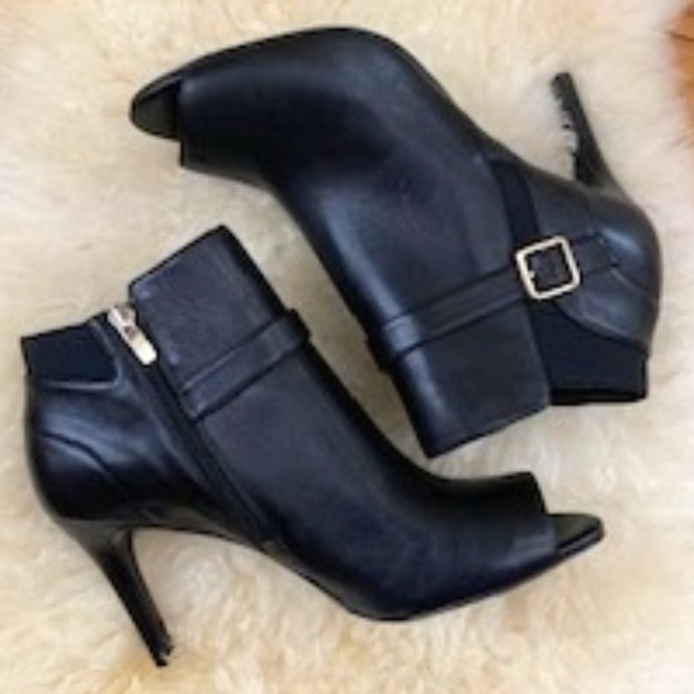 Marc Fisher Shimmee Black Leather Heels